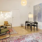 Charming Room In Shared Apartment In Berlin-Kreuzberg